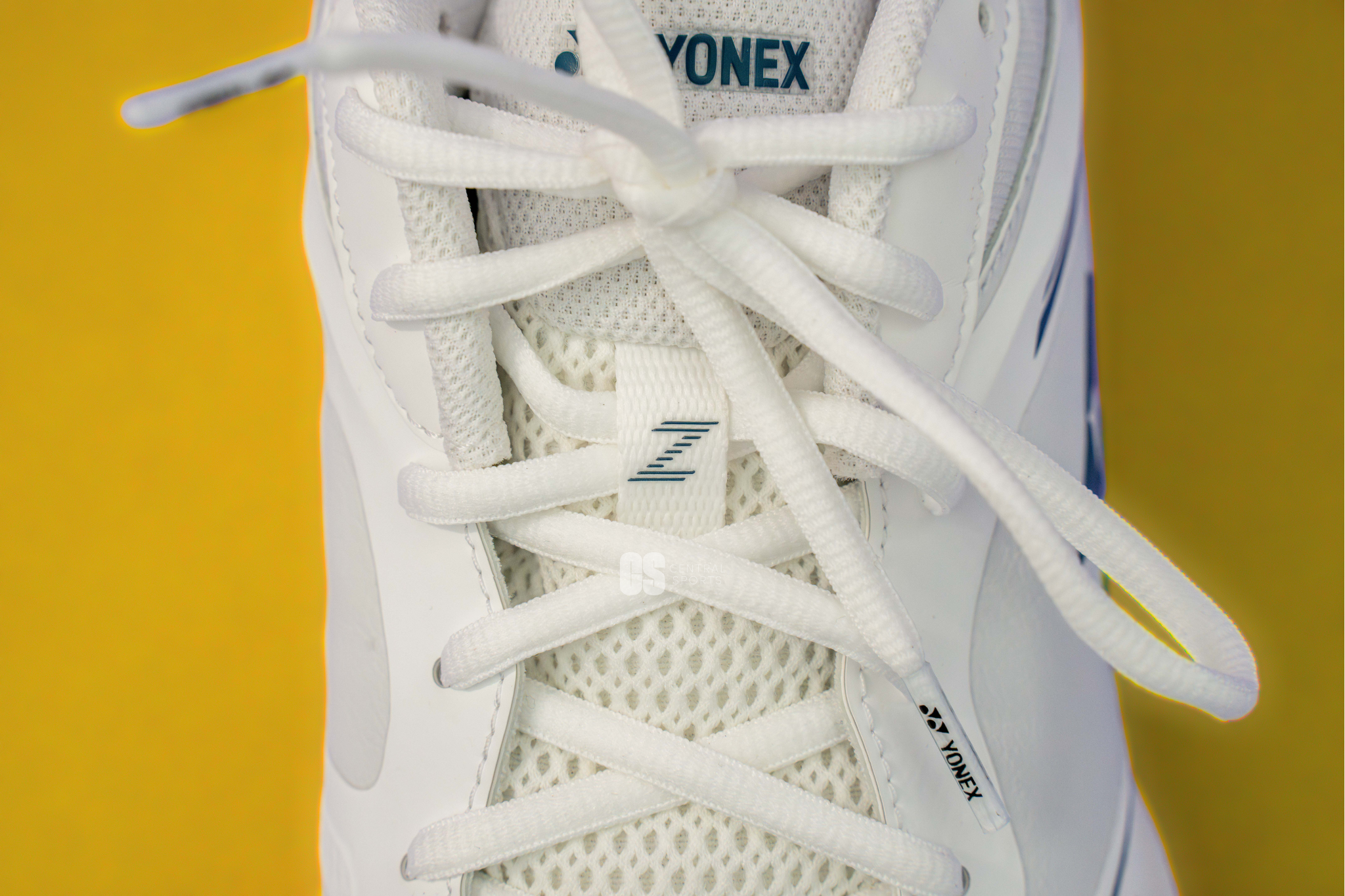 Yonex Power Cushion 65Z4 - SHB65Z4M Badminton Shoes Men (White)