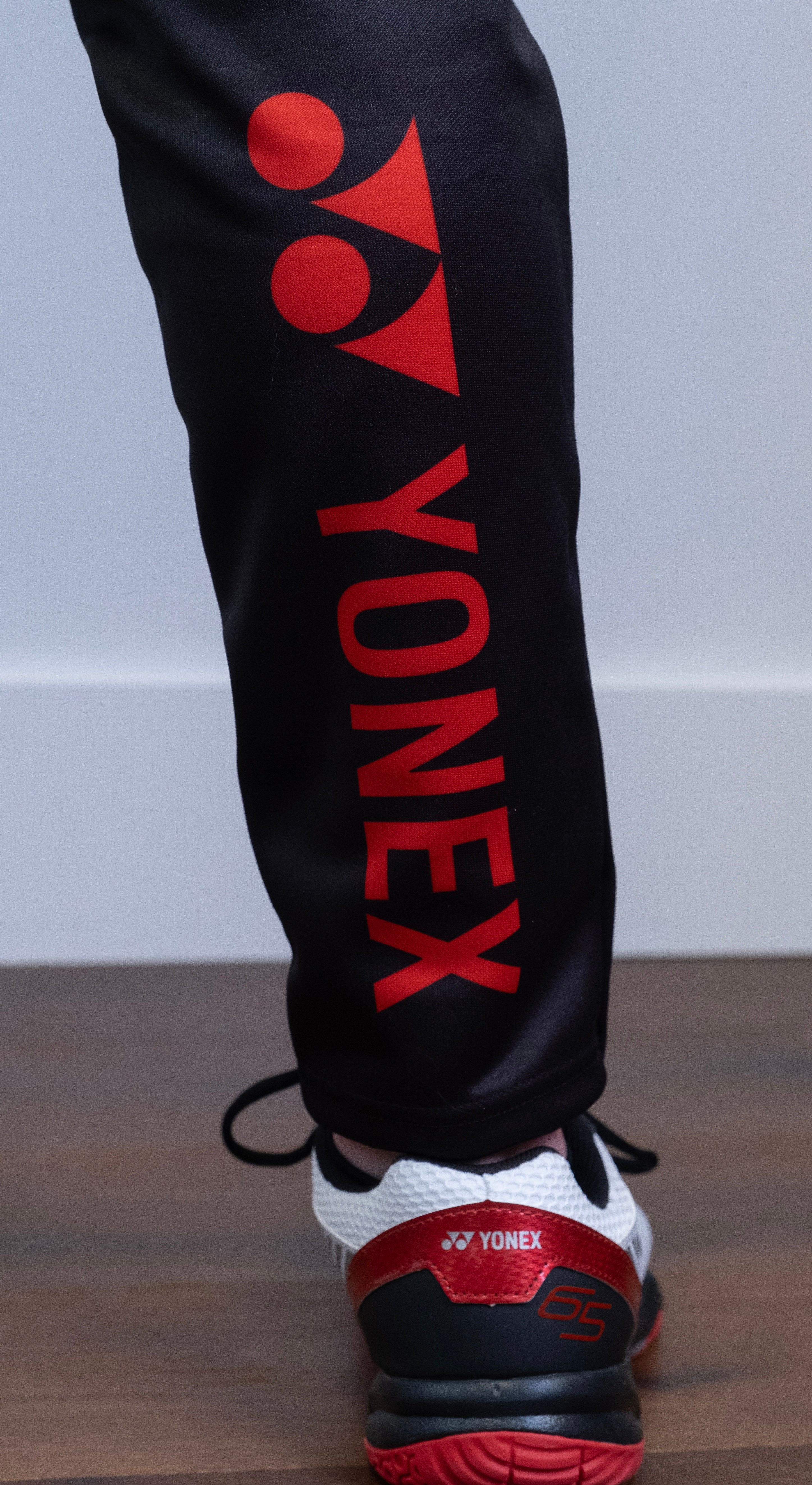 Yonex Linear Dragon CNY2024 Trackpants Unisex