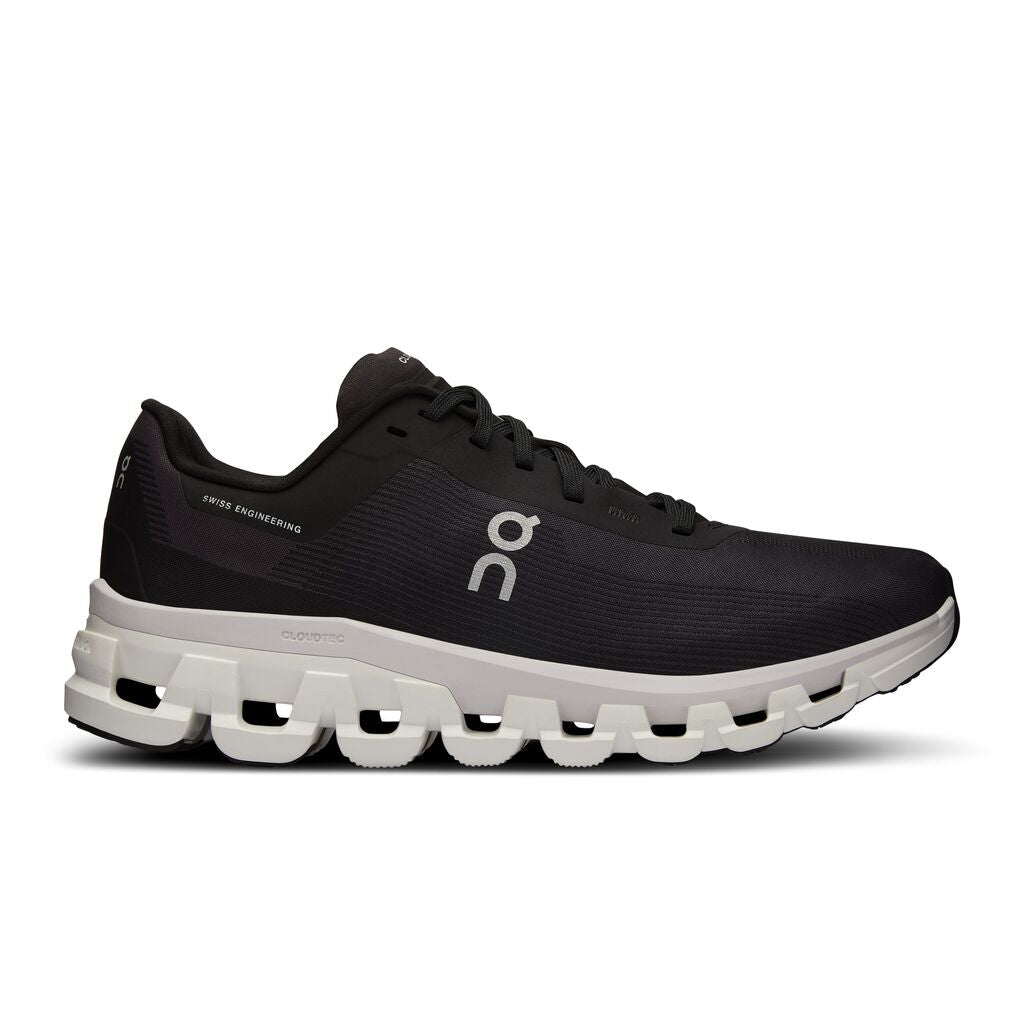 On Cloudflow 4 Womens (Black/White)